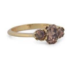 Bague Trilogie en or jaune et diamants - Castafiore