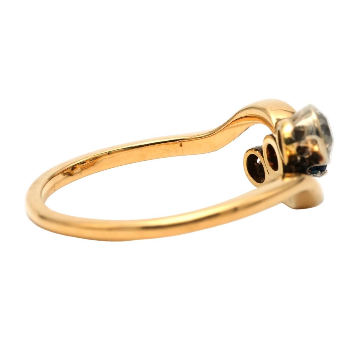 Bague Trilogie en or jaune, saphir et diamants - Castafiore
