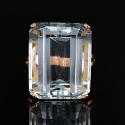 Bague vintage en or rose et aigue - marine - Castafiore