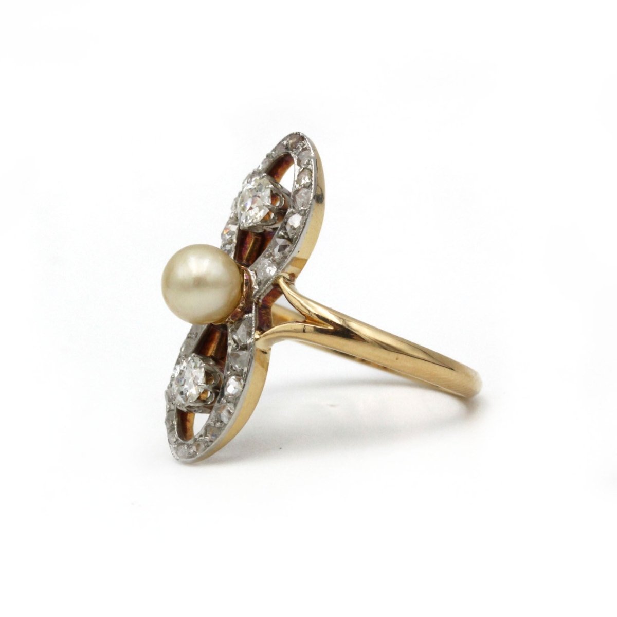 Bague XIXème - Or, perle et diamants - Castafiore