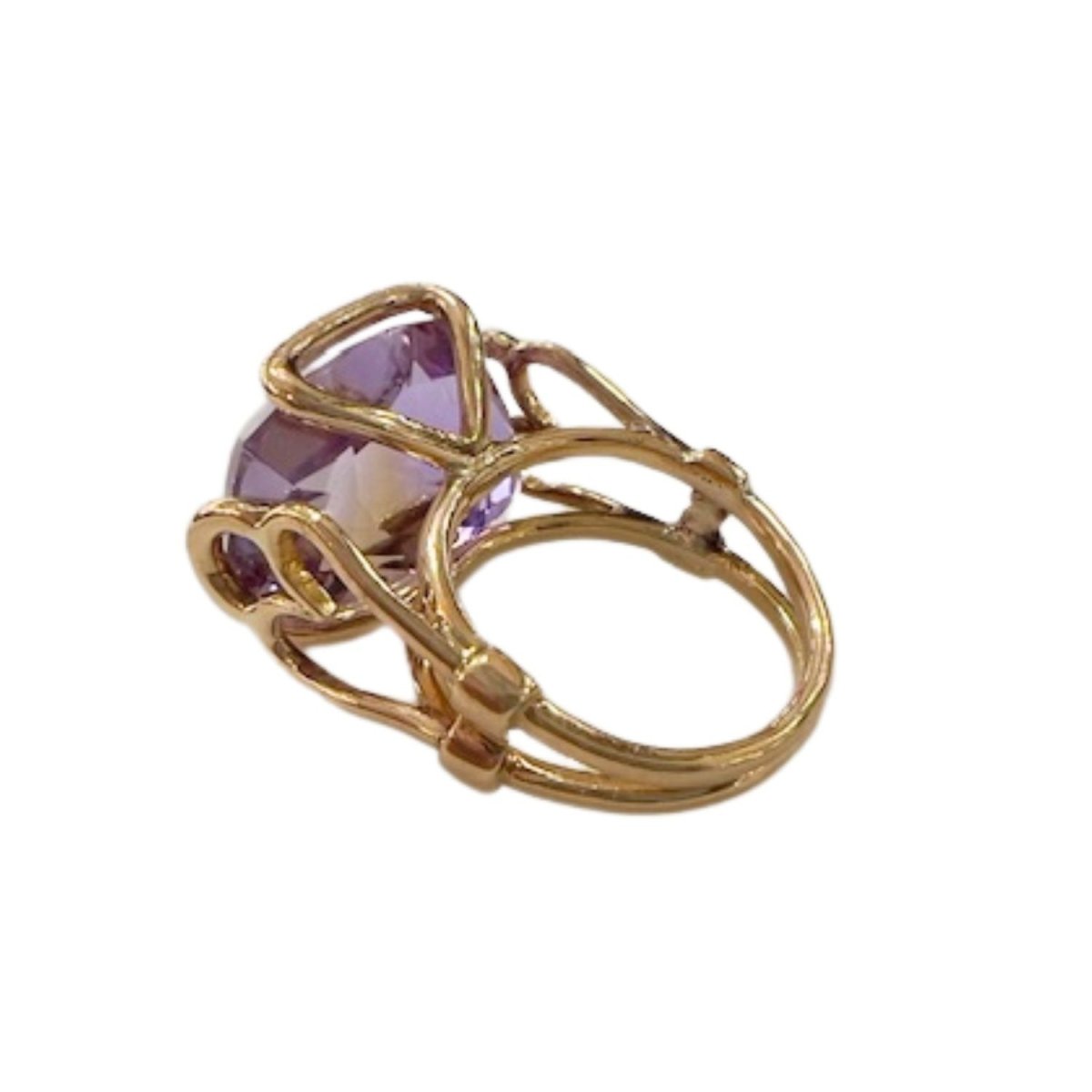 BAGUES MODERNES DU 21e SIÈCLE en or 18kt et AMETHYRENE - Castafiore