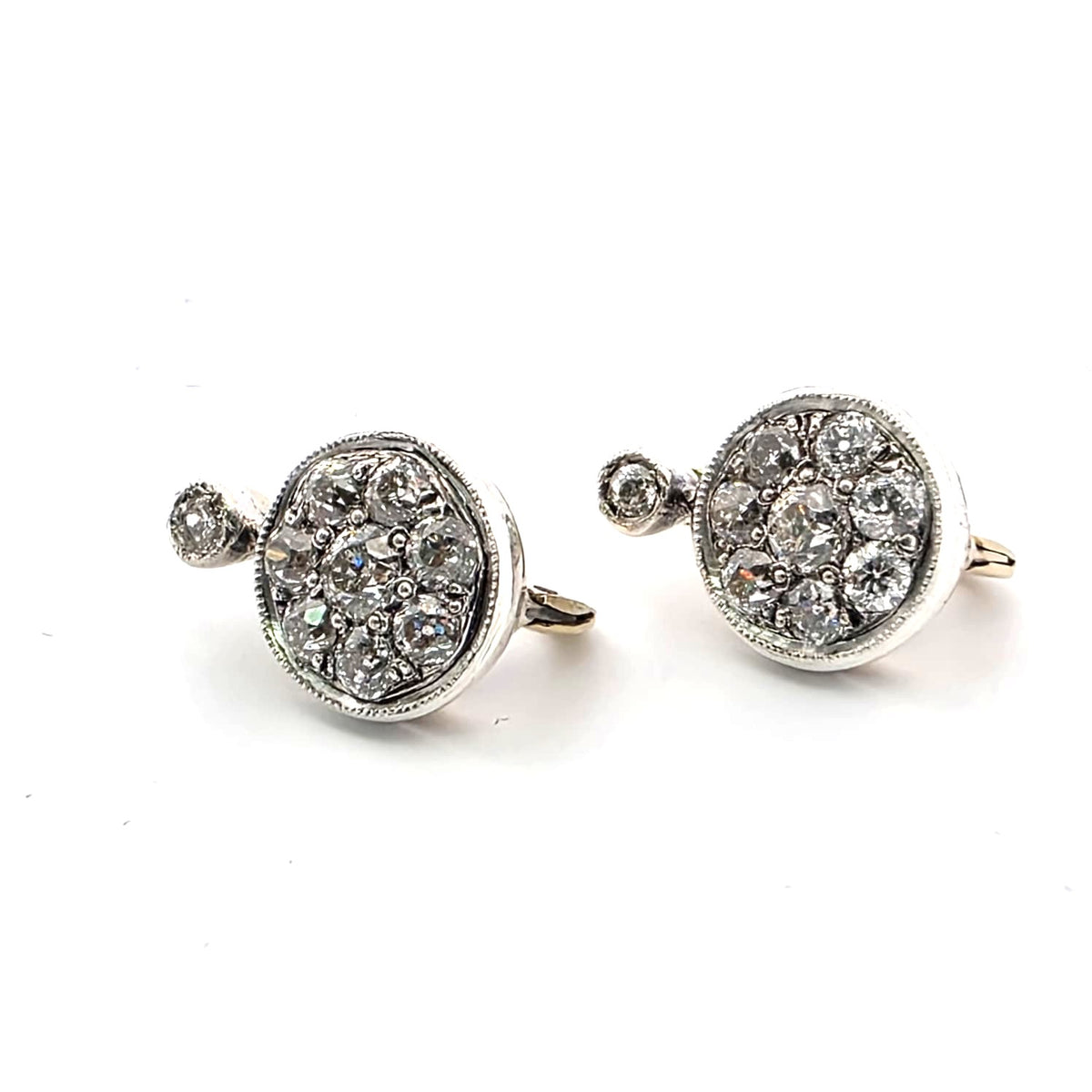 Boucles d'oreilles Dormeuses en or jaune et diamants