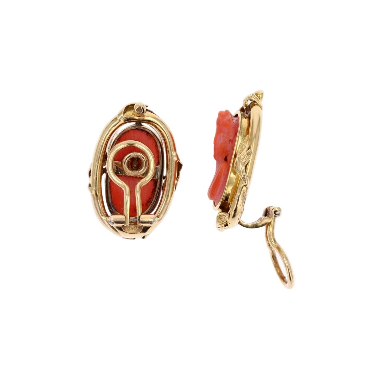 Boucles d'oreilles Anciens Clip camées en or jaune et corail - Castafiore