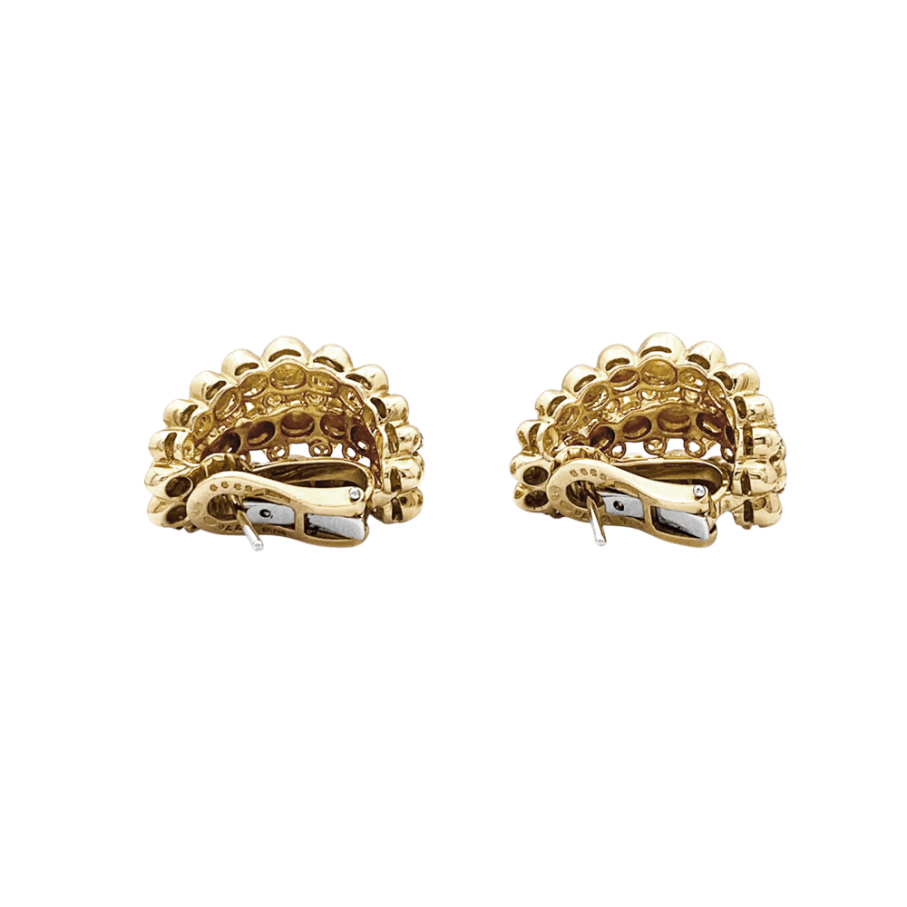 Boucles d'oreilles BOUCHERON "Grain de raisin" en or jaune et diamants - Castafiore