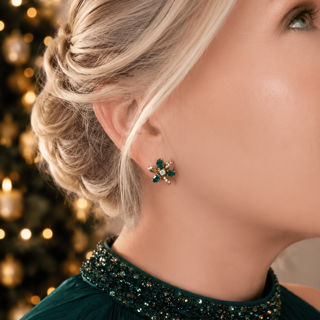 Boucles d'oreilles Clips en or jaune, émeraudes et diamants - Castafiore