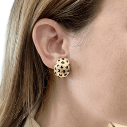 Boucles d'oreilles Clips FRED "Léopard" en or jaune et émail - Castafiore
