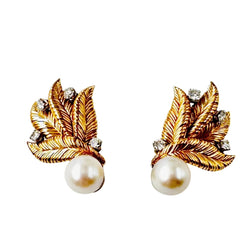 Boucles d'oreilles Clips Plumes en or jaune, platine, perles et diamants - Castafiore