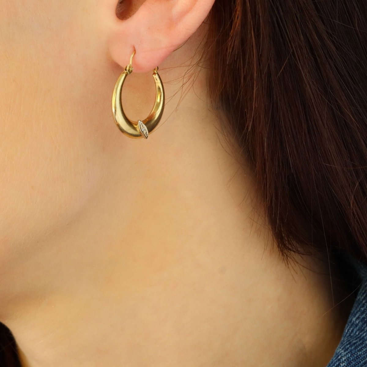 Boucles d'oreilles Créoles en or jaune et diamants - Castafiore