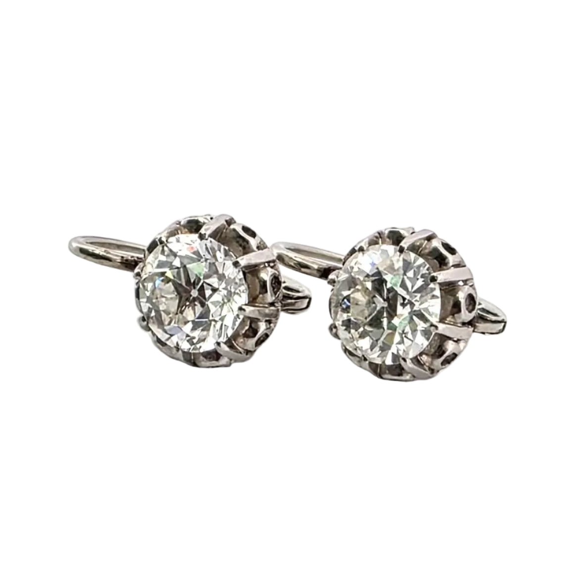 Boucles d'oreilles Dormeuses en or blanc et diamants - Castafiore
