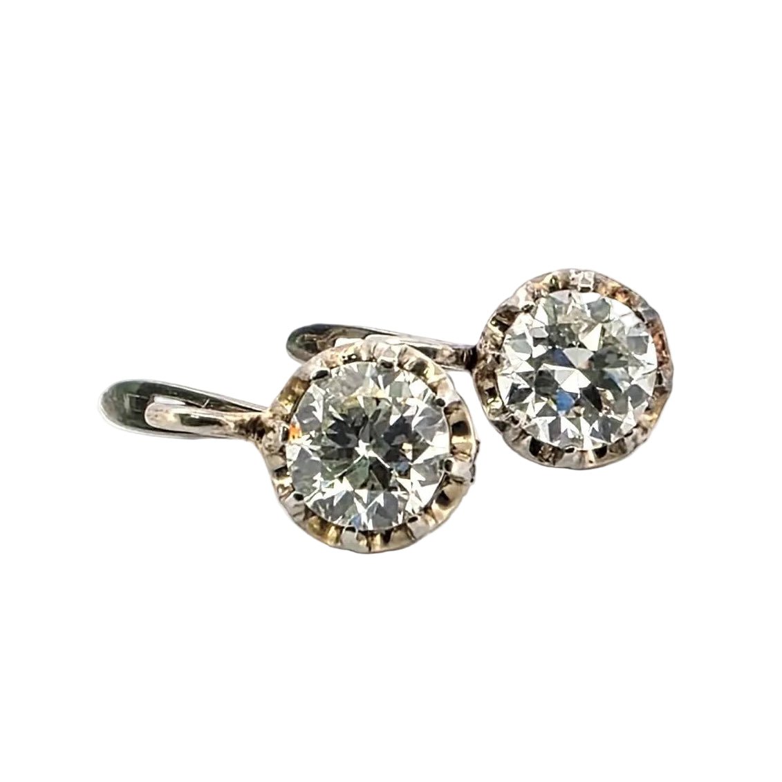 Boucles d'oreilles Dormeuses en or blanc et diamants - Castafiore