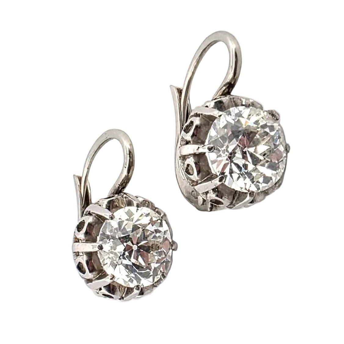Boucles d'oreilles Dormeuses en or blanc et diamants - Castafiore