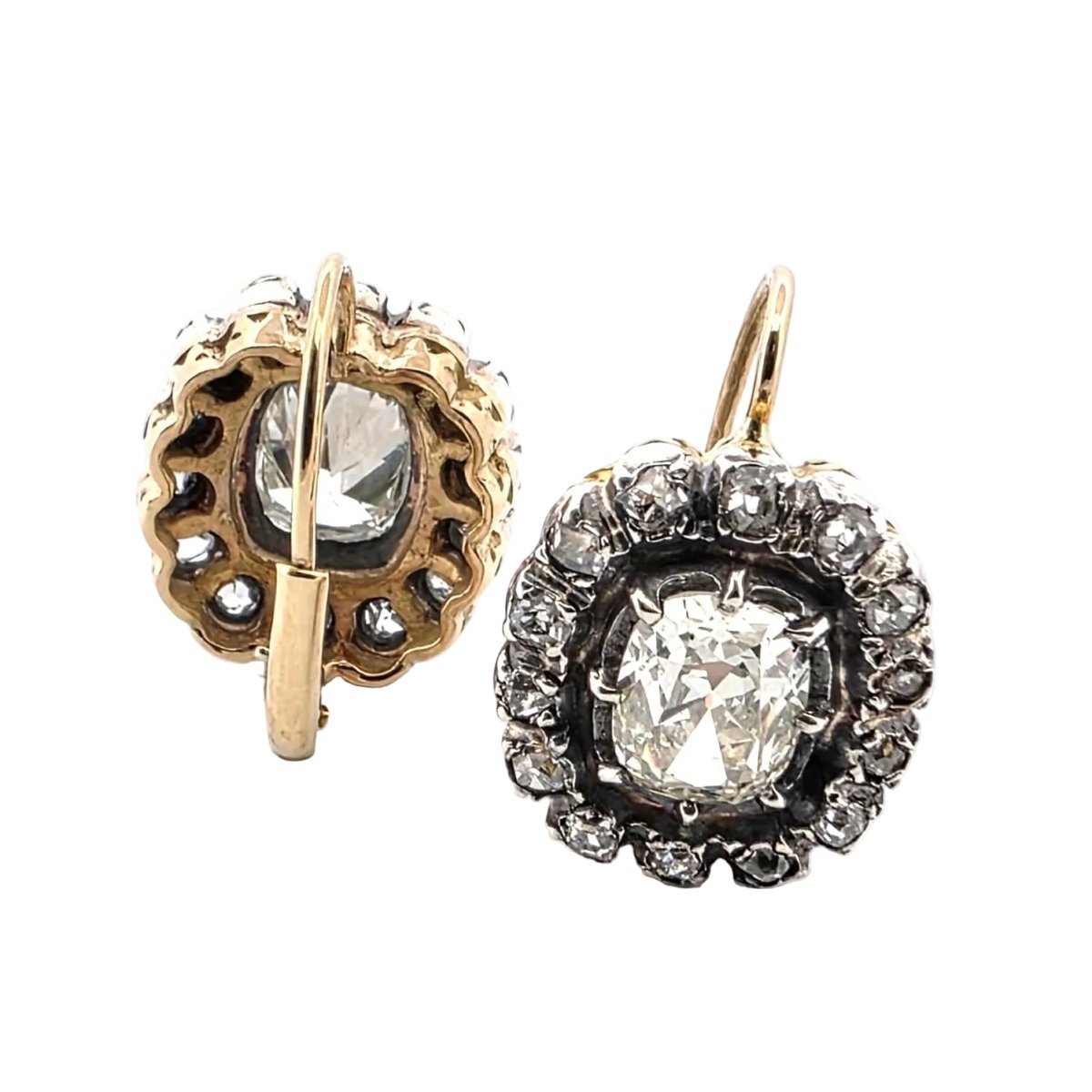 Boucles d'oreilles Dormeuses en or jaune et diamants - Castafiore