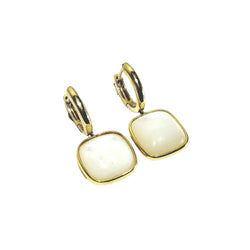 Boucles d’oreilles Dormeuses en or jaune et nacre - Castafiore