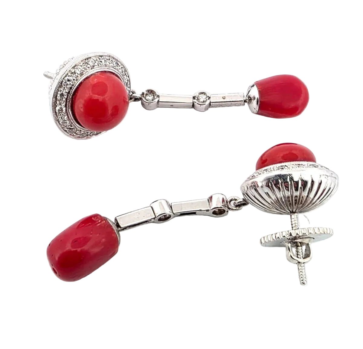 Boucles d'oreilles Pendantes en or blanc, corail et diamants - Castafiore