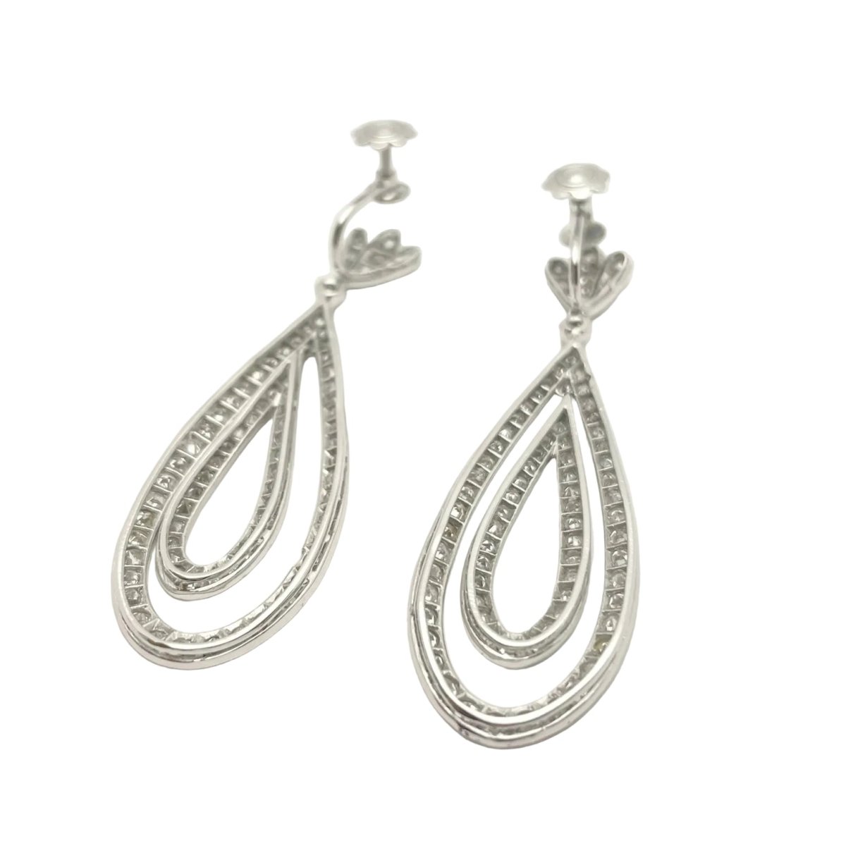 Boucles d'oreilles Pendantes en or blanc et diamants - Castafiore