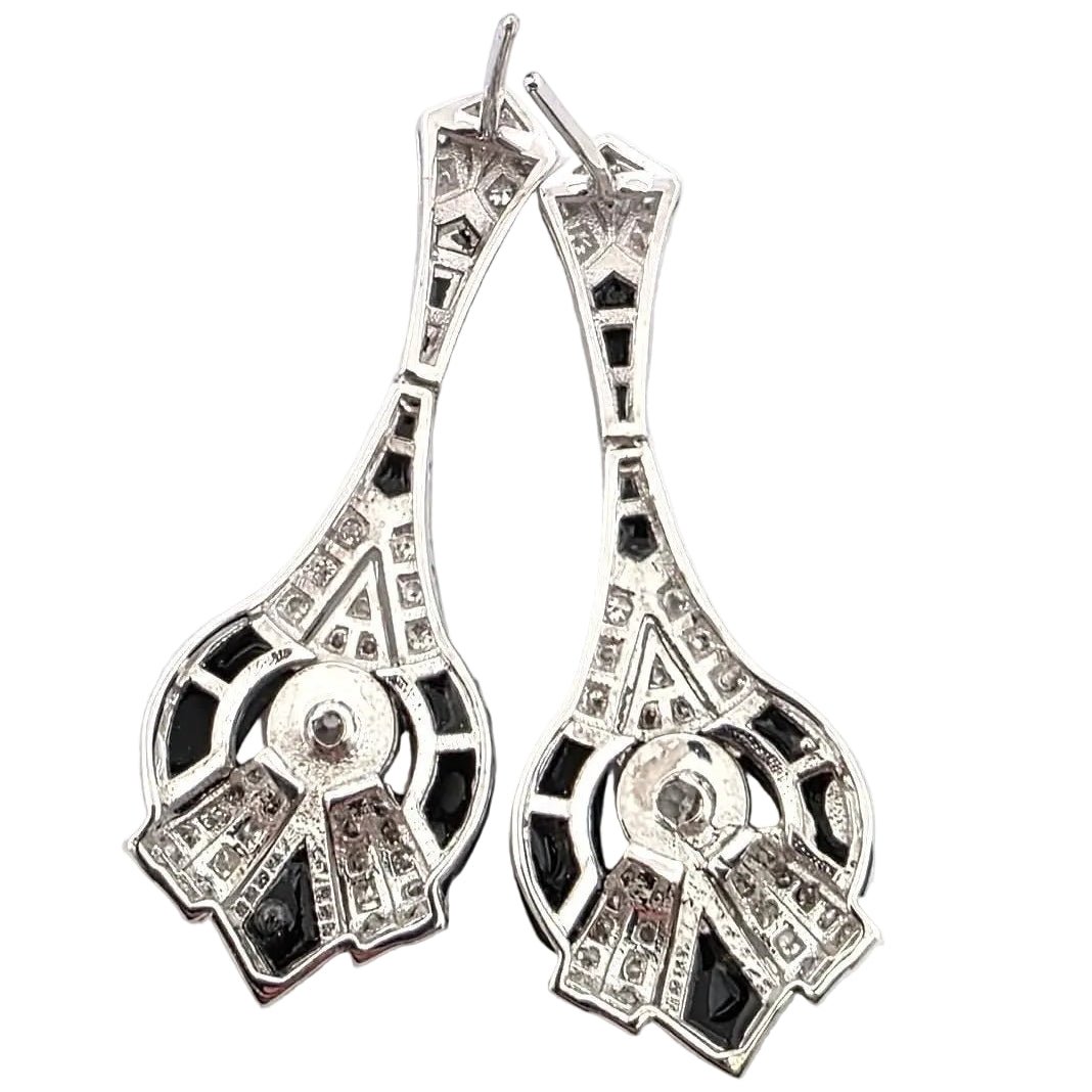 Boucles d'oreilles Pendantes en or blanc, onyx et diamants - Castafiore