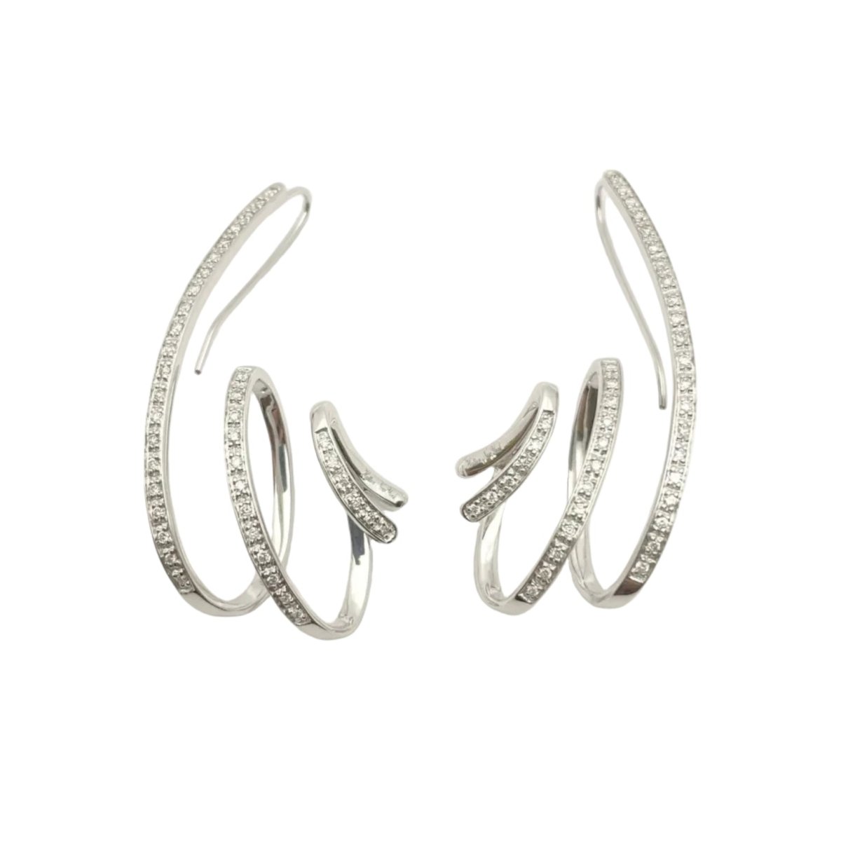 Boucles d'oreilles Pendantes HUTTON NEW YORK en or blanc et diamants - Castafiore