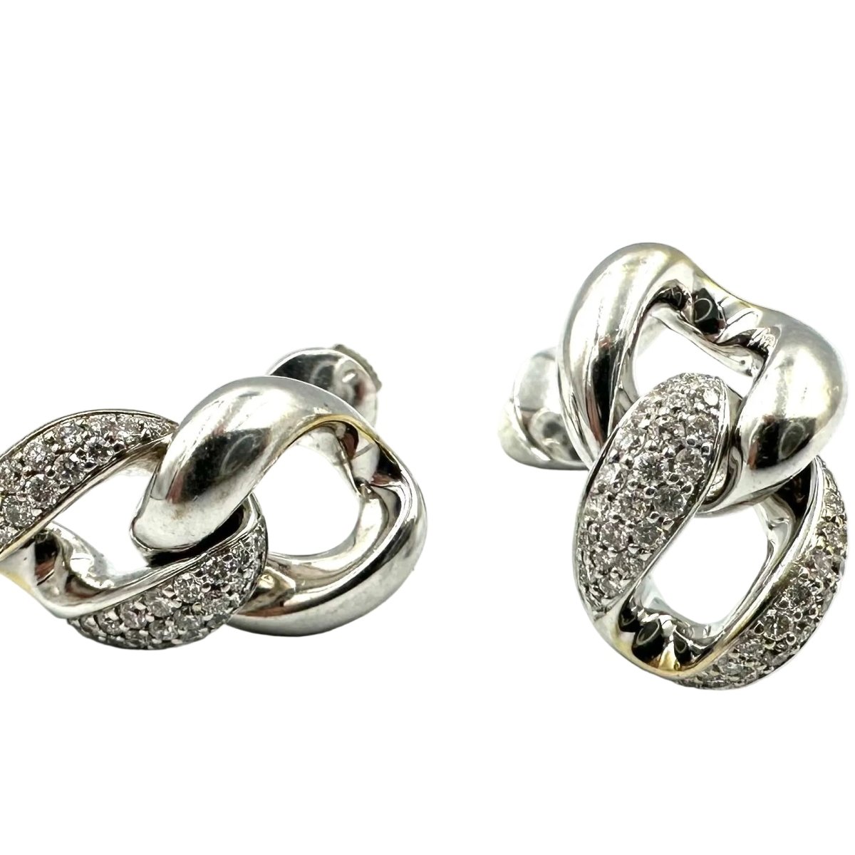 Boucles d'oreilles Pendantes MESSIKA "Link" en or blanc et diamants - Castafiore