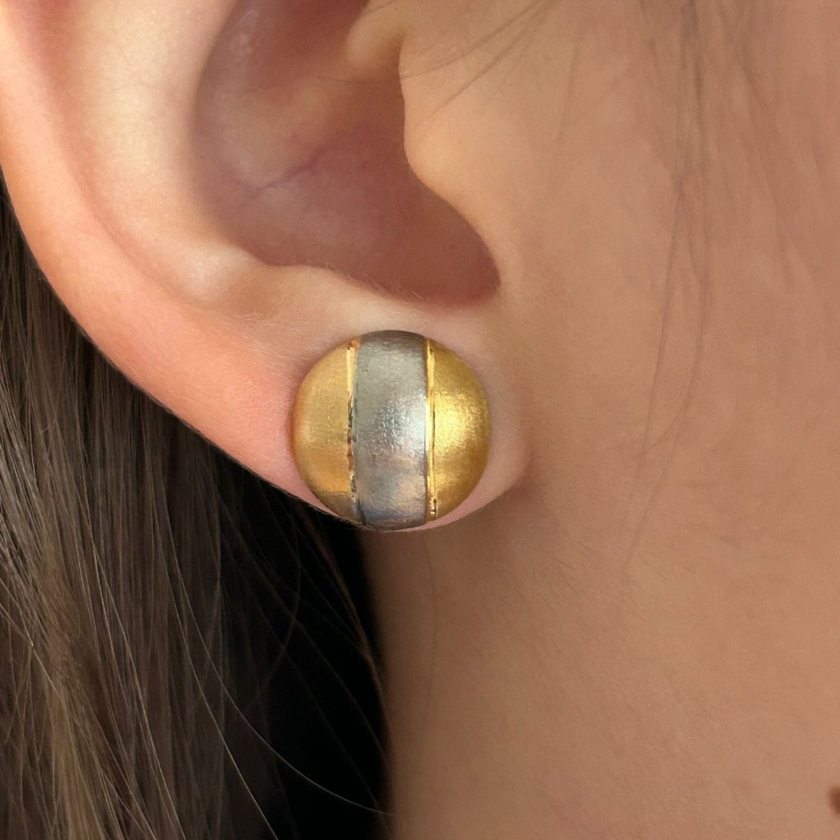 Boucles d'oreilles Puces en or blanc, or jaune et or rose - Castafiore