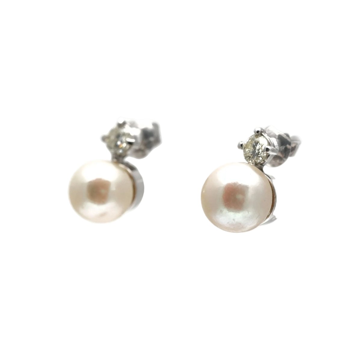 Boucles d'oreilles Puces en or blanc, perles et diamants - Castafiore