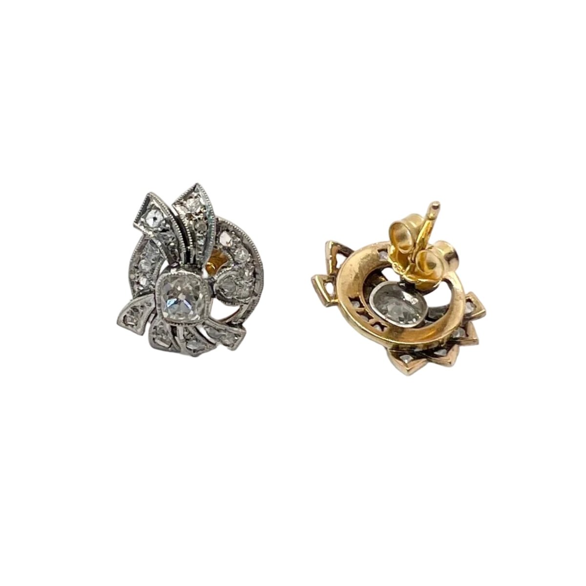 Boucles d'oreilles Puces en or jaune et diamants - Castafiore