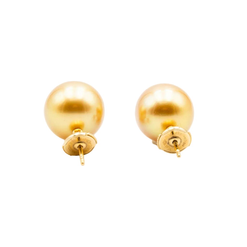 Boucles d'oreilles Puces TASAKI en or jaune et perles - Castafiore