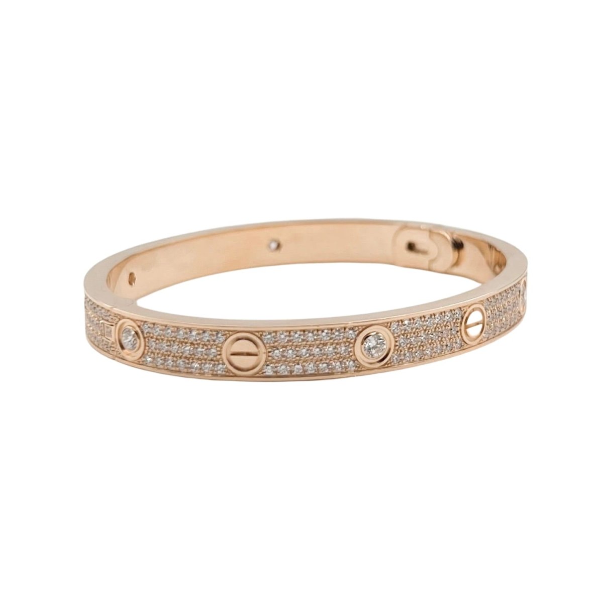 Bracelet CARTIER Love Classique en or rose et diamants