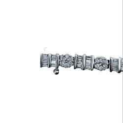 Bracelet en or blanc et diamants - Castafiore