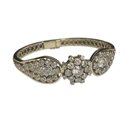 Bracelet en or blanc et diamants - Castafiore