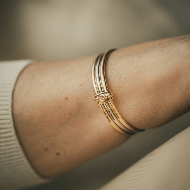 Bracelet Jonc CARTIER Trinity en or blanc, or jaune et or rose
