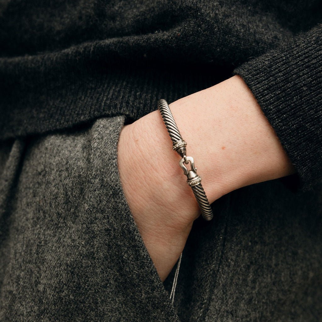 Bracelet Jonc DAVID YURMAN "Buckle Classic Cable" en argent et diamant - Castafiore
