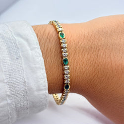 Bracelet Ligne en or jaune, émeraudes et diamants - Castafiore