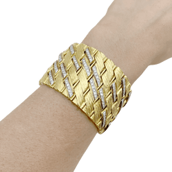 Bracelet Manchette STERLÉ en or jaune, platine et diamants - Castafiore