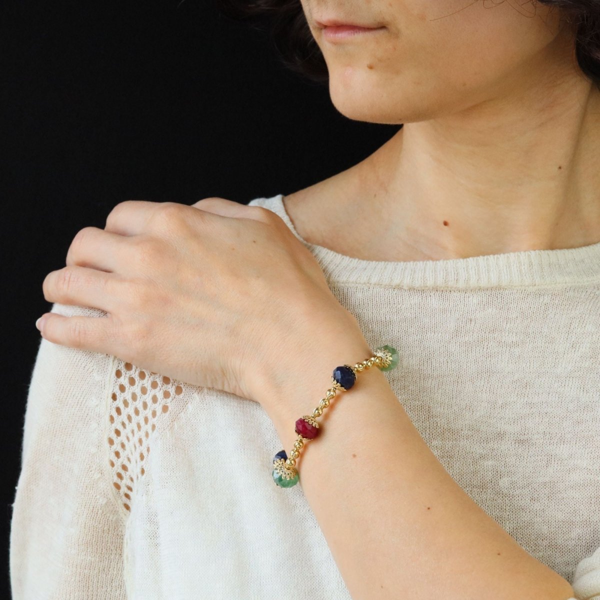 Bracelet or jaune et perles de rubis saphirs émeraudes en or jaune - Castafiore