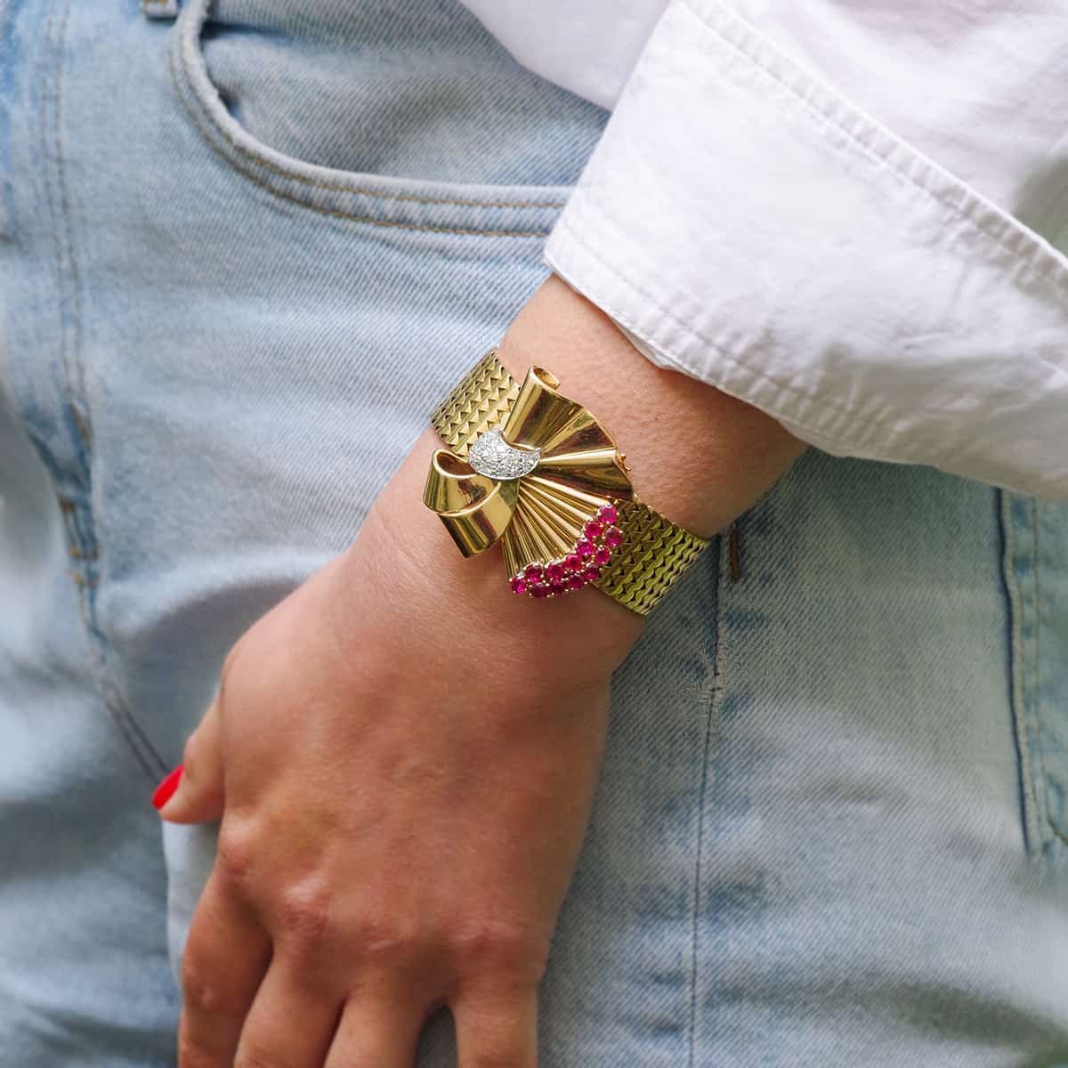 Bracelet Souple en or jaune, platine, rubis et diamants - Castafiore