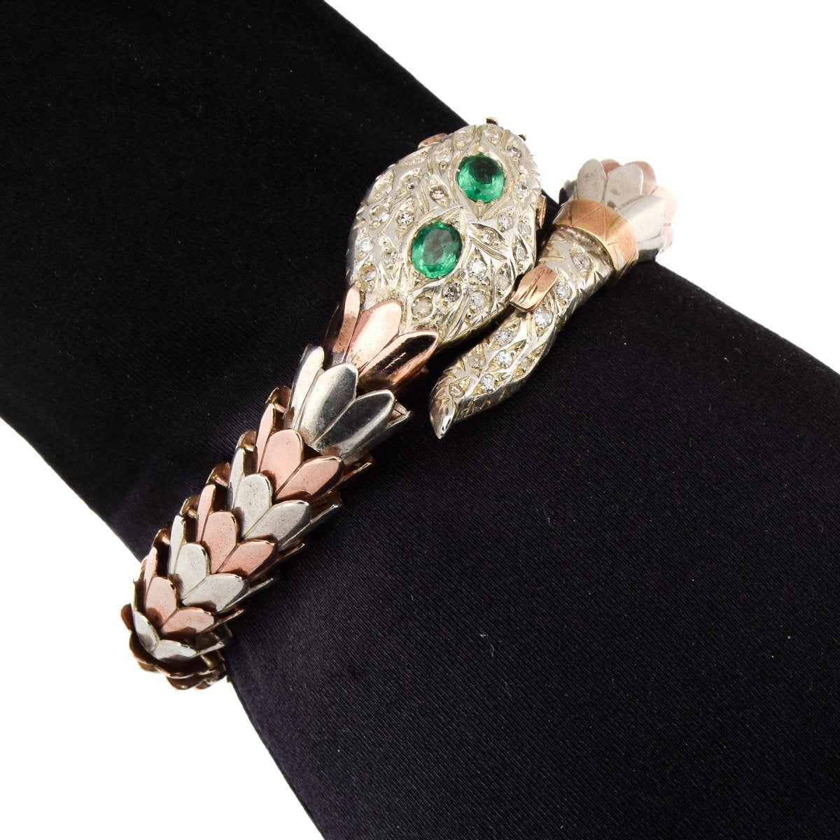 Bracelet Souple en or rose, argent, émeraudes et diamants - Castafiore