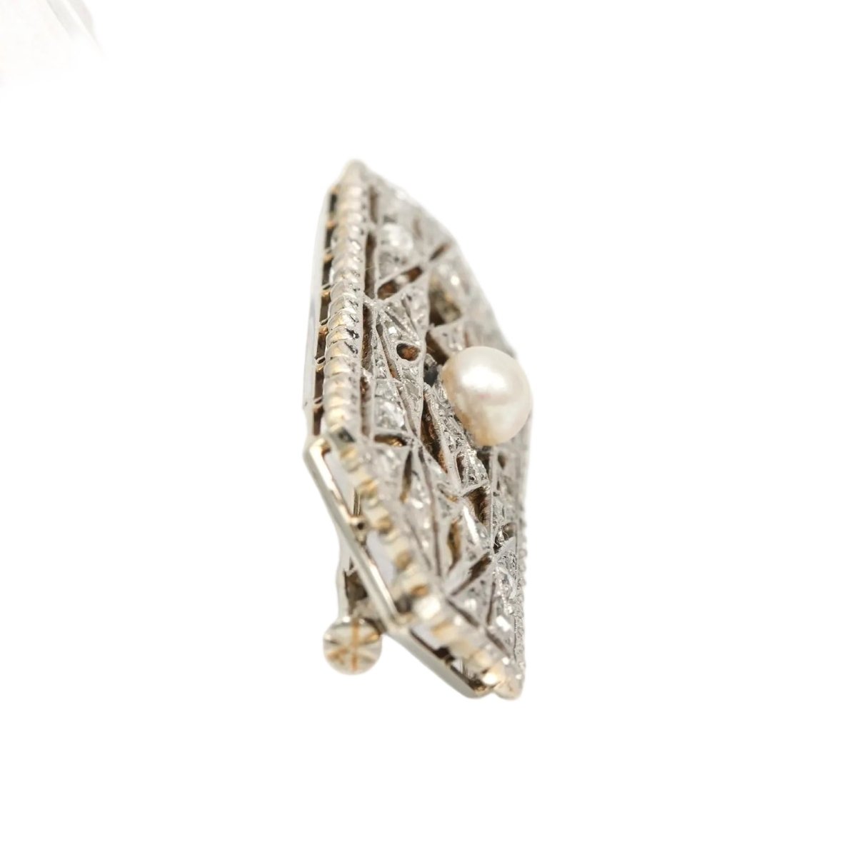 Broche Art Déco en or blanc, perle et diamants - Castafiore