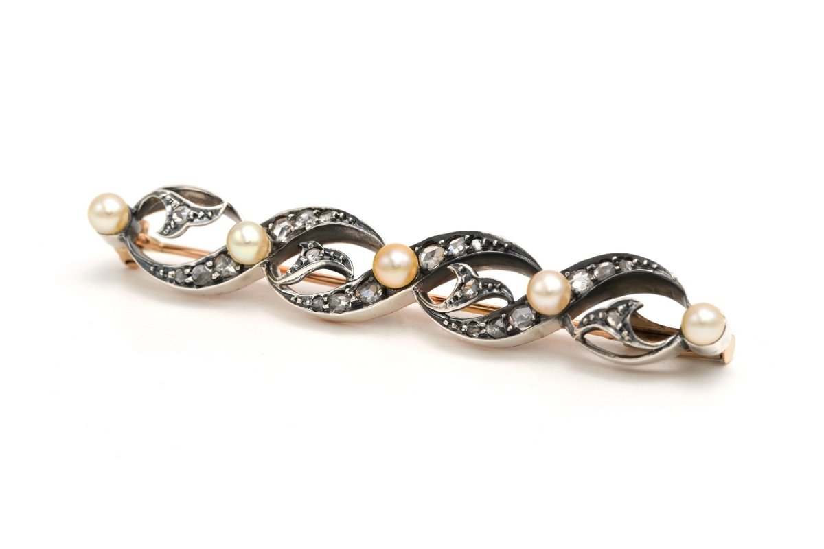 Broche Barrette en or jaune, argent, perles et diamants - Castafiore