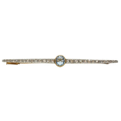 Broche Barrette en or jaune, platine, aigue - marine, diamants - Castafiore