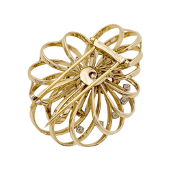 Broche BOUCHERON, or jaune, platine, rubis et diamants. - Castafiore