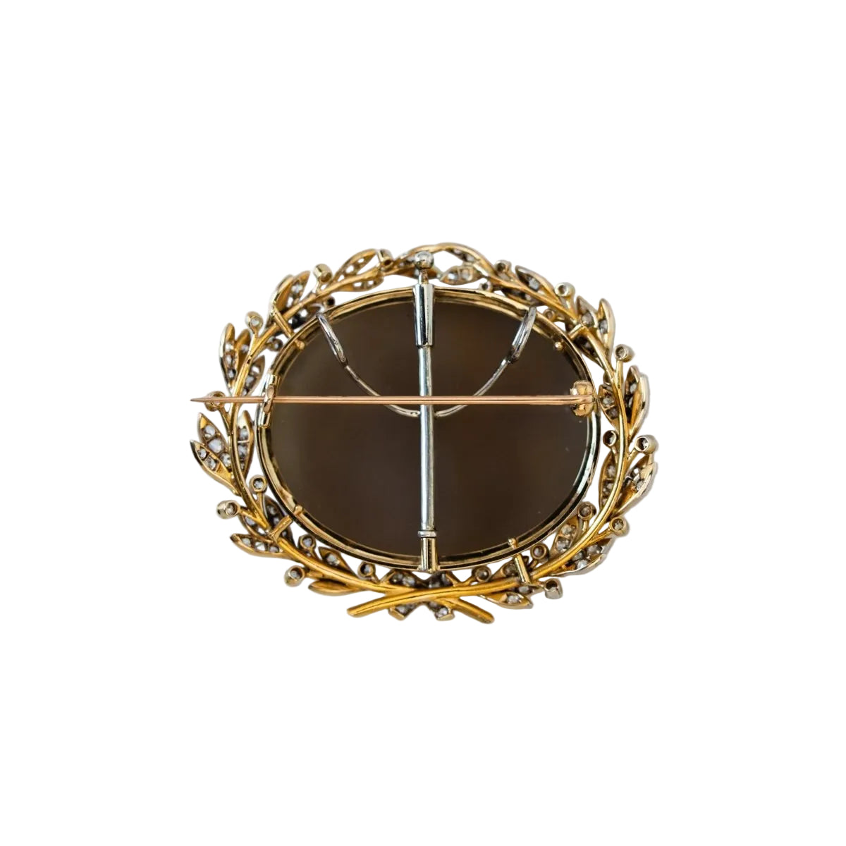 Broche Camée en or jaune et agate - Castafiore