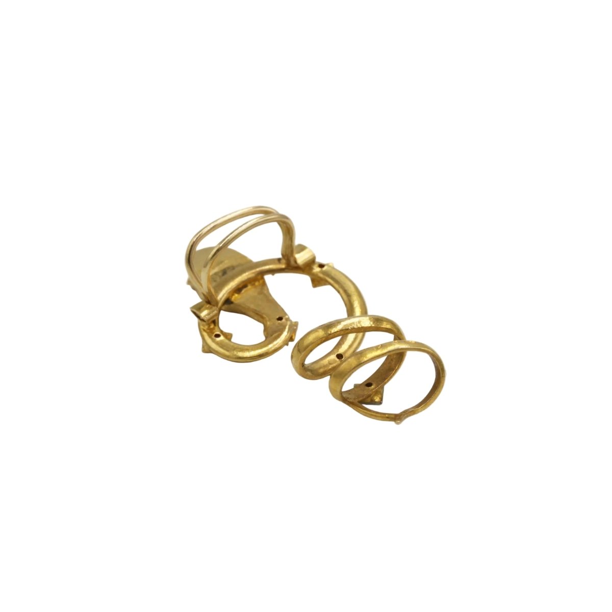 Broche en or jaune, rubis et diamant - Castafiore