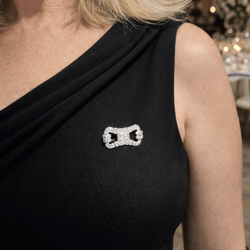 Broche Épingle en or blanc et diamants - Castafiore