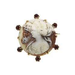 Broche Épingle en or jaune, camée coquillage et grenats - Castafiore