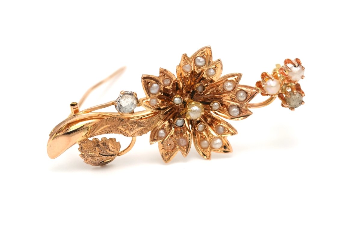 Broche Épingle en or jaune, perles et strass - Castafiore