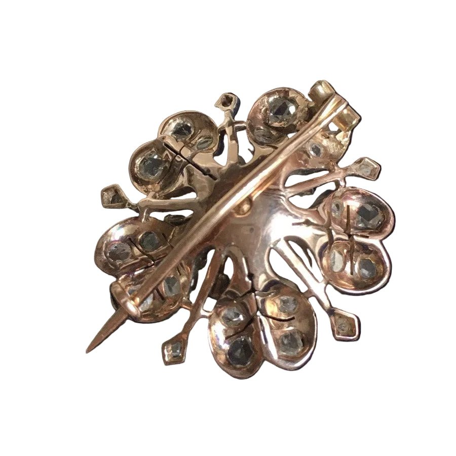 Broche Épingle en or rose, argent et diamants - Castafiore