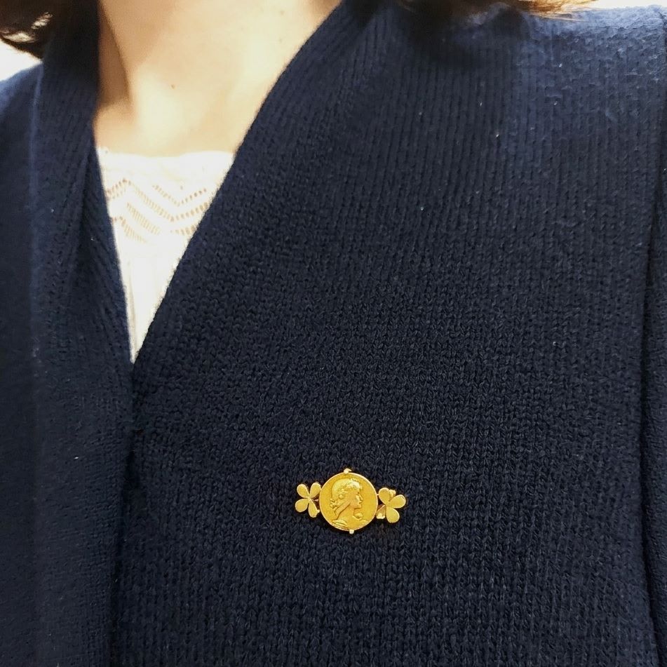 Broche Épingle VERNIER en or jaune - Castafiore