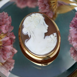 Broche pendentif camée en or jaune - Castafiore