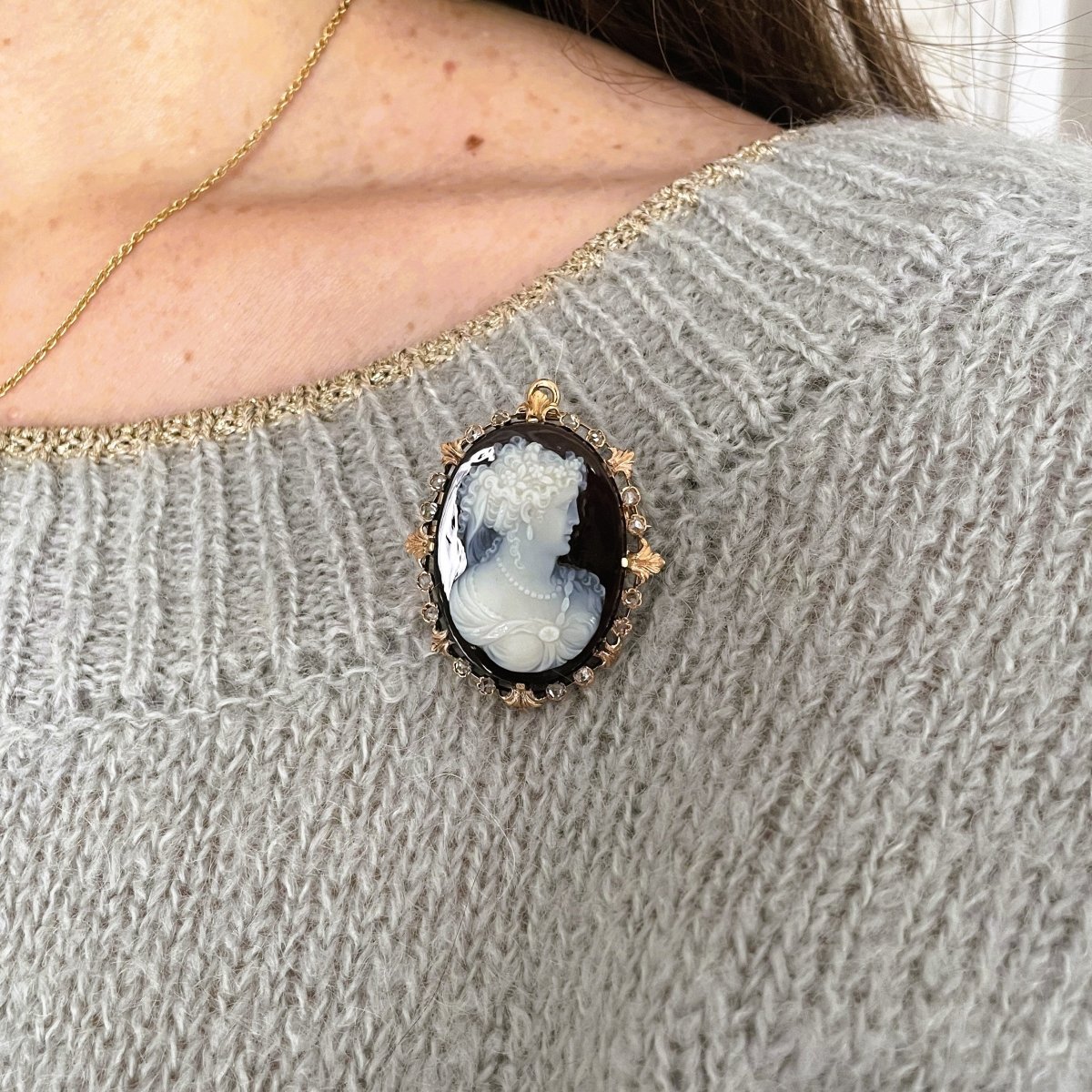 Broche Pendentif en or jaune, or rose, agate et diamants - Castafiore