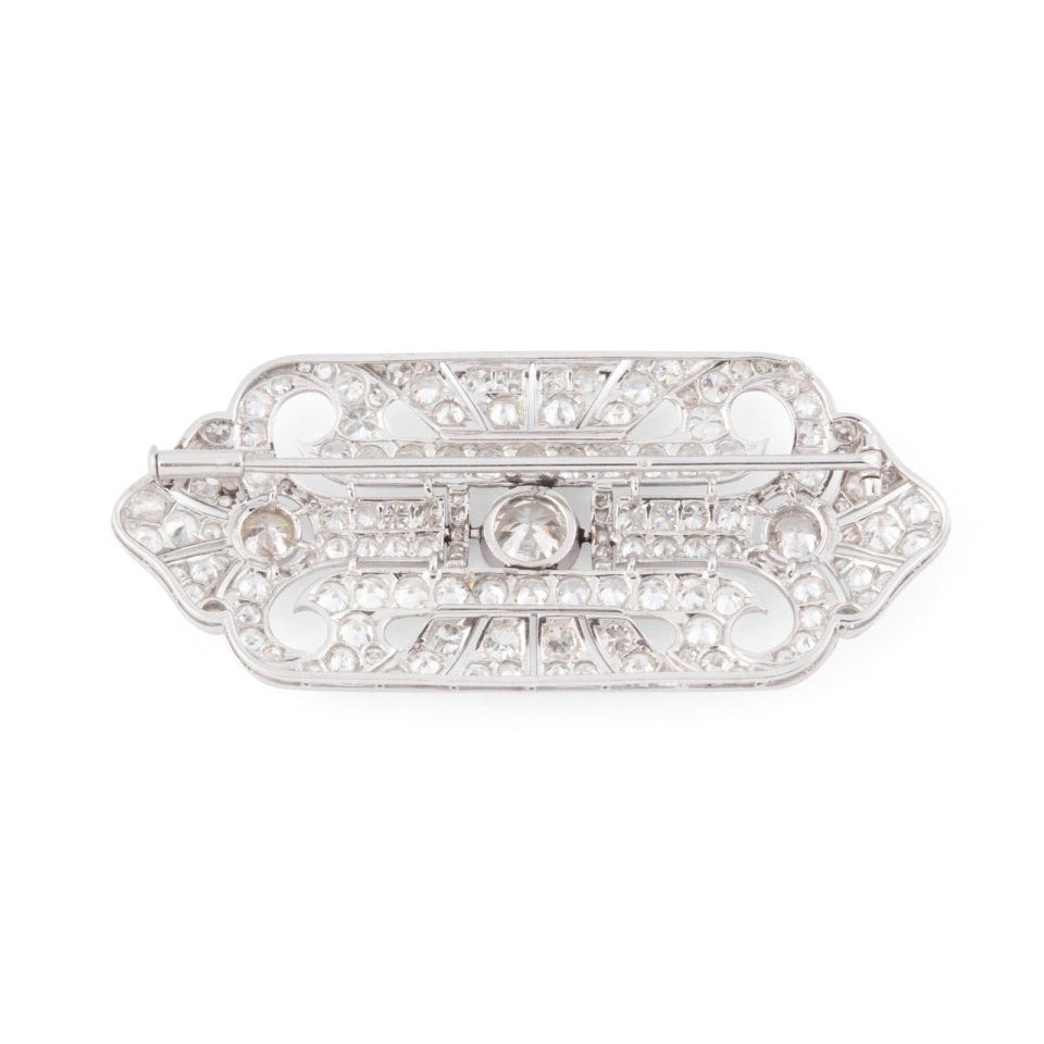 Broche plaque Art Déco en or blanc, platine et diamants - Castafiore